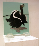 L'oiseau mazouté, panneau décoratif 36 cm x 30 cm
